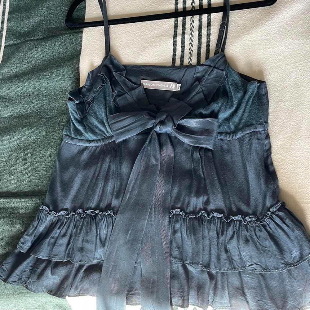 François Pendville top with drawstring